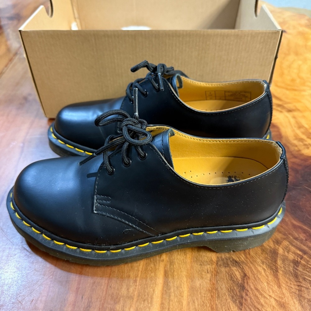 NEW Dr Martens Women's Flat Shoes Leather 1461 Oxford Derby 6 NIB